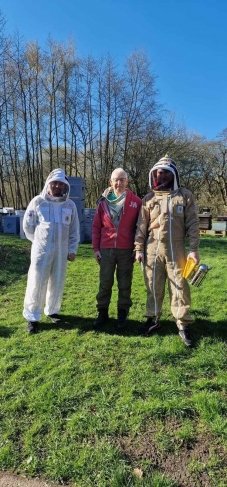 Tehnologii Apicole în Manchester